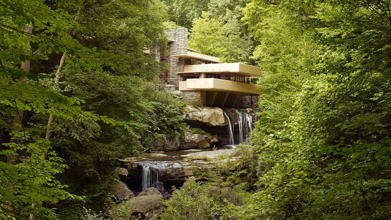 Frank Lloyd Wright (1998)