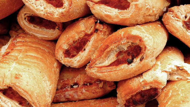 Inside Greggs: 24/7 (2023)