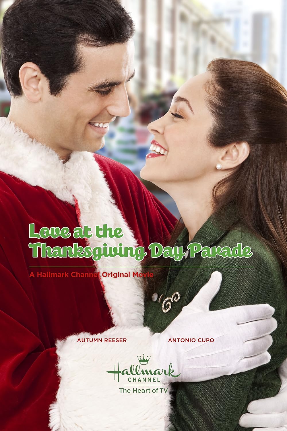 Love at the Thanksgiving Day Parade 