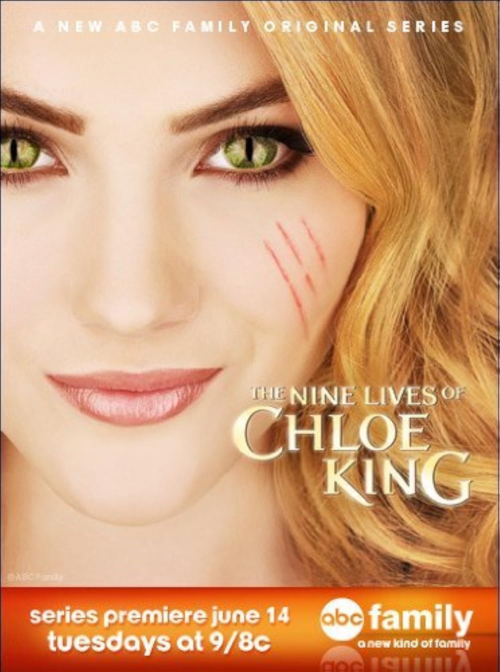 The Nine Lives of Chloe King 